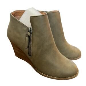 Stitch Fix Faux Suede Ankle Zip Wedge Bootie Olive Women's 9.5 NEW